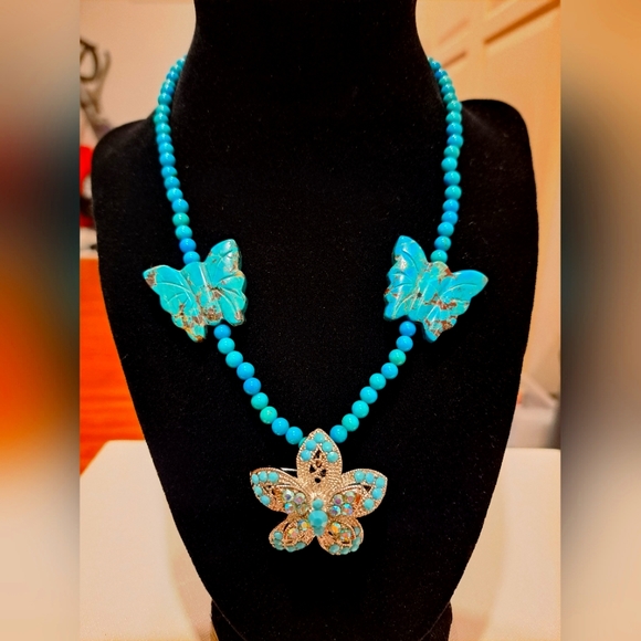 Turquoise necklace - Picture 1 of 5